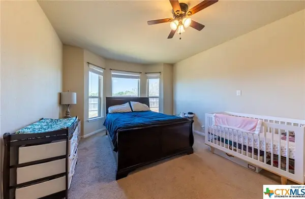 734 Cornflower CT, New Braunfels, TX 78130