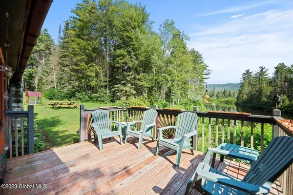 24 Sullivan Way, Minerva, NY 12851