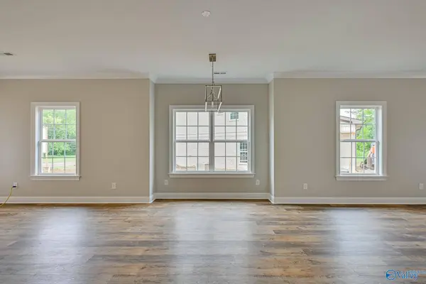 6219 Hollow Road, Huntsville, AL 35810