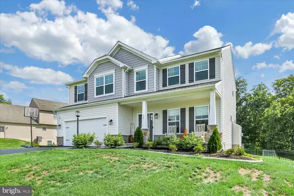 12 HEATHER LN, East Berlin, PA 17316