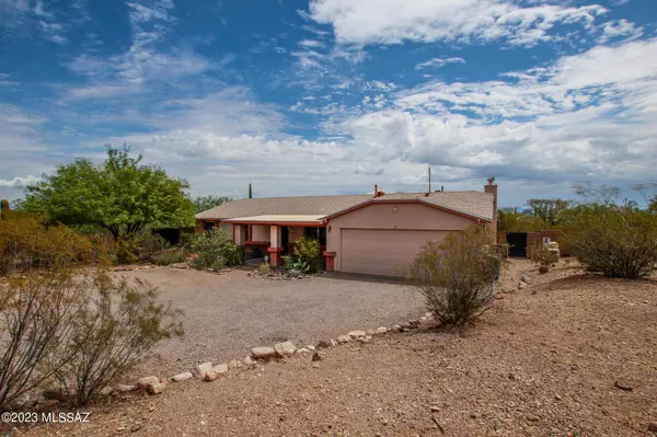 5521 W Placita Llanura, Tucson, AZ 85745