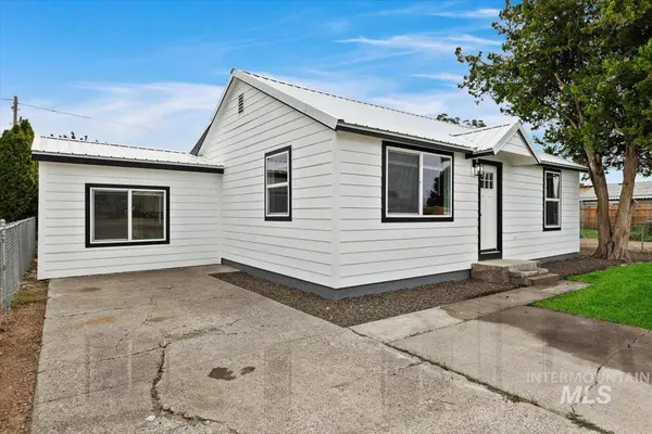 6220 James St, New Plymouth, ID 83655