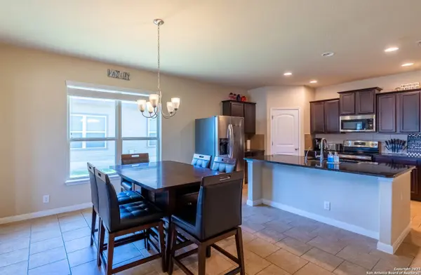 734 CORNFLOWER CT, New Braunfels, TX 78130-4798