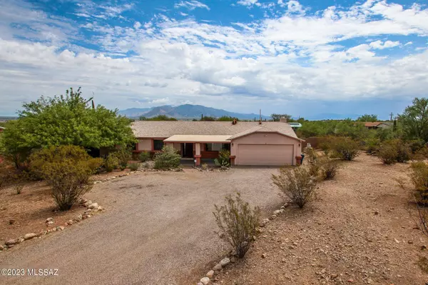 5521 W Placita Llanura, Tucson, AZ 85745