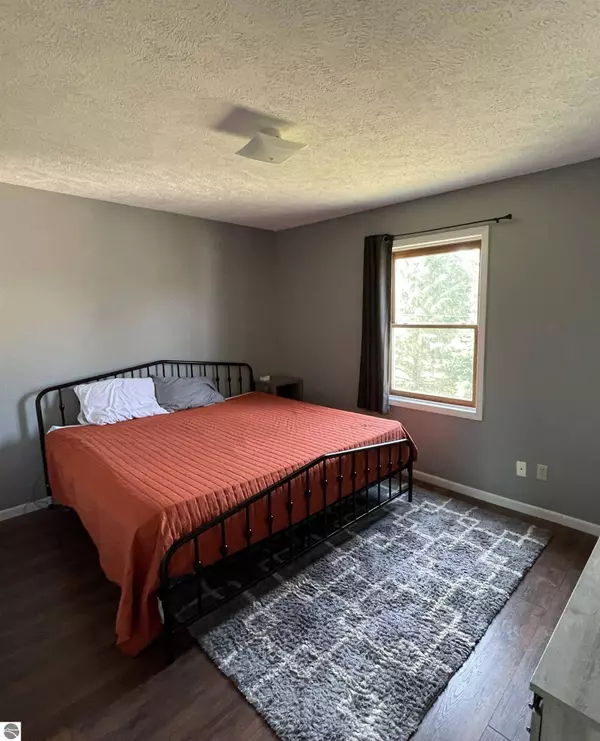 2013 Sparling Road, Kingsley, MI 49649