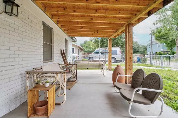 6810 Montana ST, Austin, TX 78741