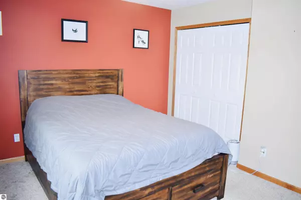 237 Cayo Drive, Buckley, MI 49620