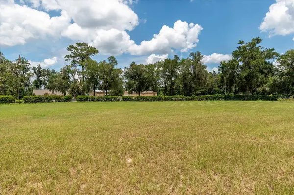 43RD CIR, Ocala, FL 34480