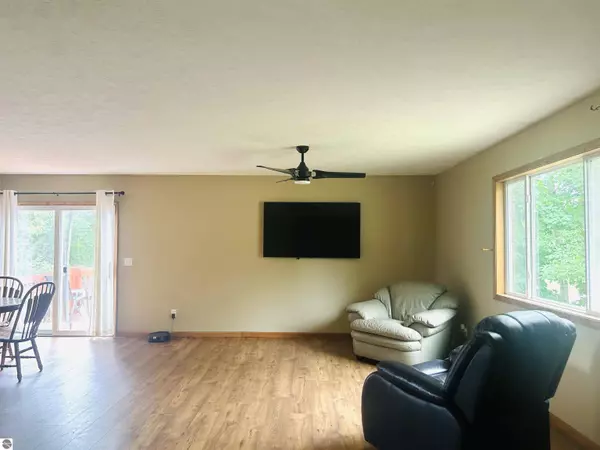 237 Cayo Drive, Buckley, MI 49620