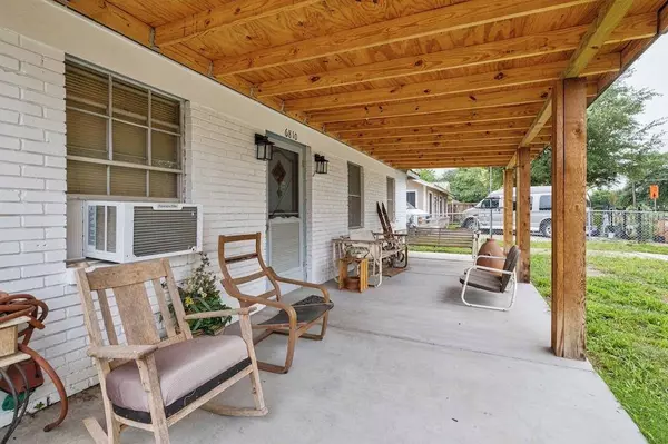 6810 Montana ST, Austin, TX 78741