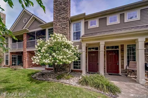 4354 Deeside Drive, Brighton, MI 48116