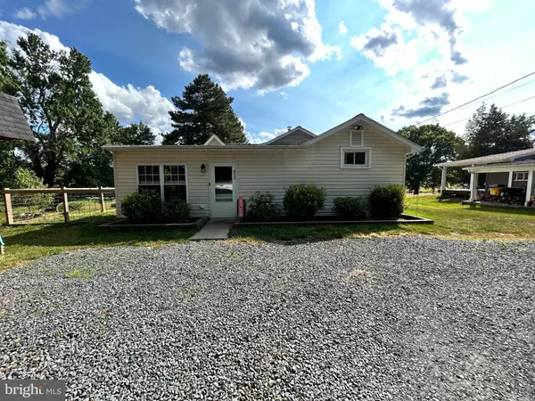 852 MAPLE RD, Gambrills, MD 21054