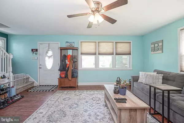 411 ELM AVE, Woodbury, NJ 08096