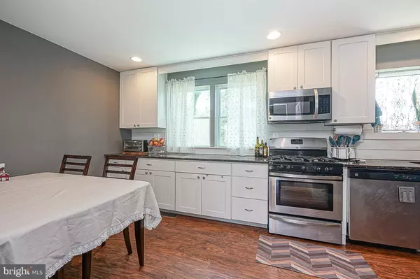 411 ELM AVE, Woodbury, NJ 08096