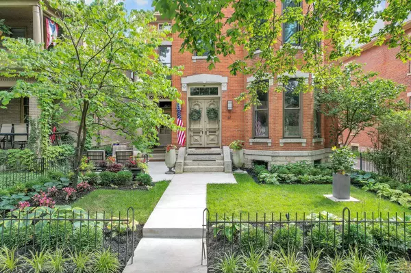 61 W 2nd Avenue, Columbus, OH 43201