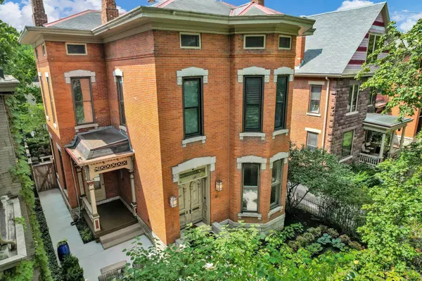 61 W 2nd Avenue, Columbus, OH 43201