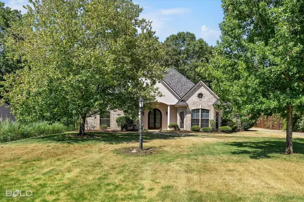 329 Dogwood South Lane, Haughton, LA 71037