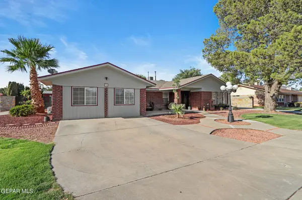 351 Roslyn Drive, Horizon City, TX 79928