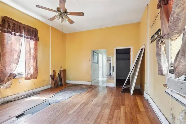 8326 GREEN ST, New Orleans, LA 70118