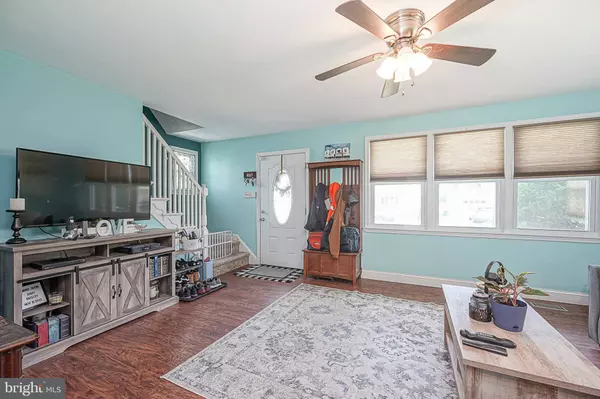 411 ELM AVE, Woodbury, NJ 08096