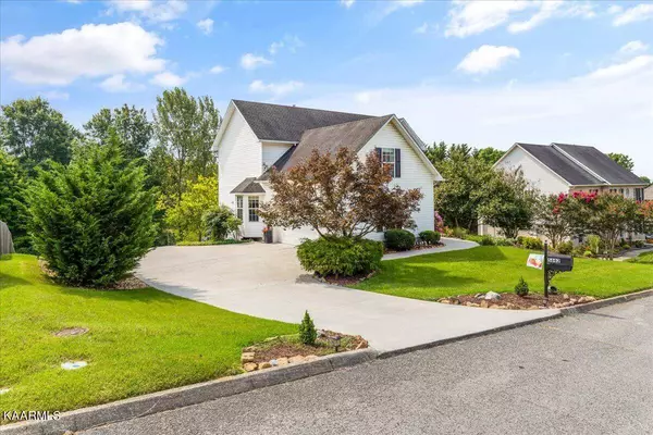 5662 Eagle Crest LN, Knoxville, TN 37921