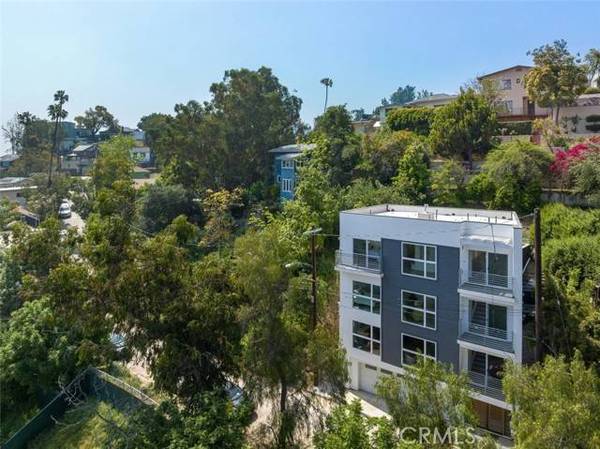 2635 Adelbert AVE, Silver Lake, CA 90039