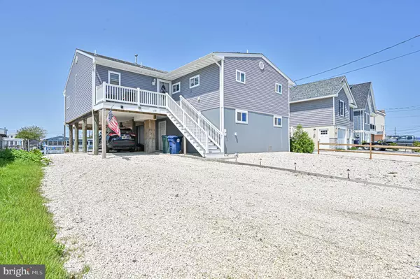 132 S FORECASTLE DR, Tuckerton, NJ 08087