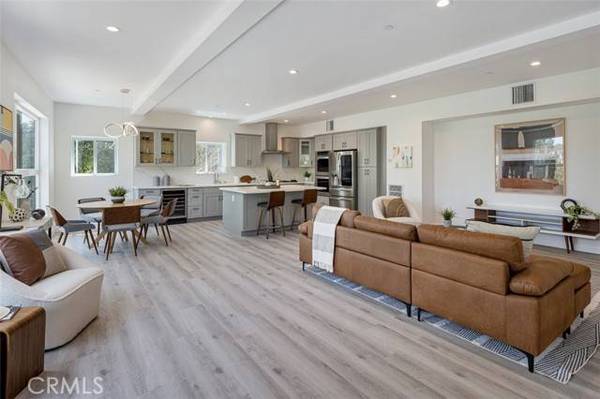 2635 Adelbert AVE, Silver Lake, CA 90039