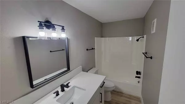 1405 Vegas Valley Drive #331, Las Vegas, NV 89169