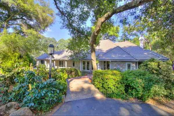 5676 Val Verde RD, Loomis, CA 95650