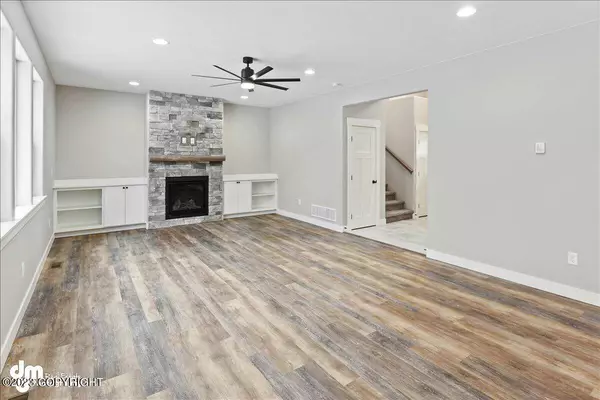 1141 W Bluff View DR, Wasilla, AK 99654