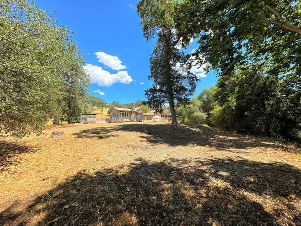 41299 Hot Springs Drive, California Hot Springs, CA 93207