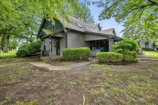 7132 Dobson ST, Indianapolis, IN 46268