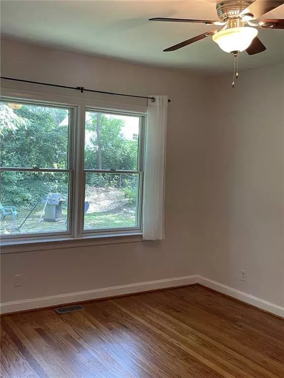 2253 Eastway RD, Decatur, GA 30033