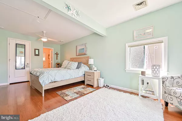 132 S FORECASTLE DR, Tuckerton, NJ 08087