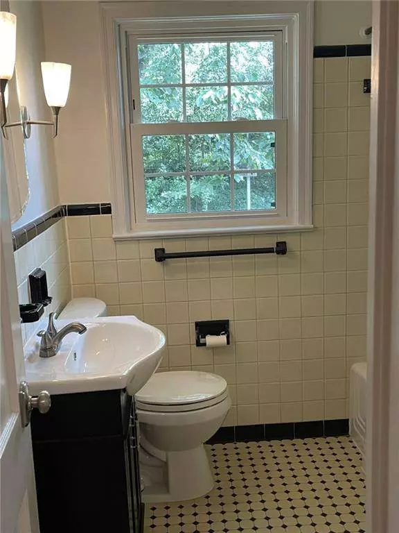 2253 Eastway RD, Decatur, GA 30033