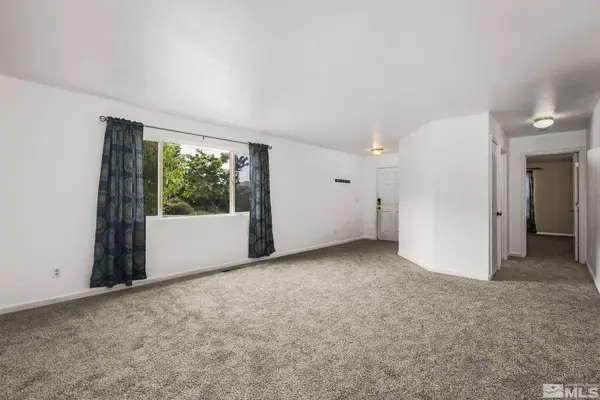 7490 Findhorn Drive, Reno, NV 89506