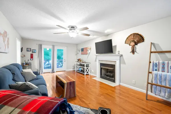 803 Sugarcane Way, Clarksville, TN 37040