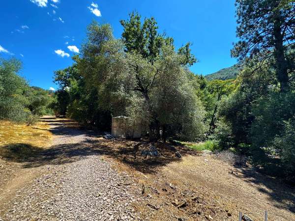 41299 Hot Springs Drive, California Hot Springs, CA 93207