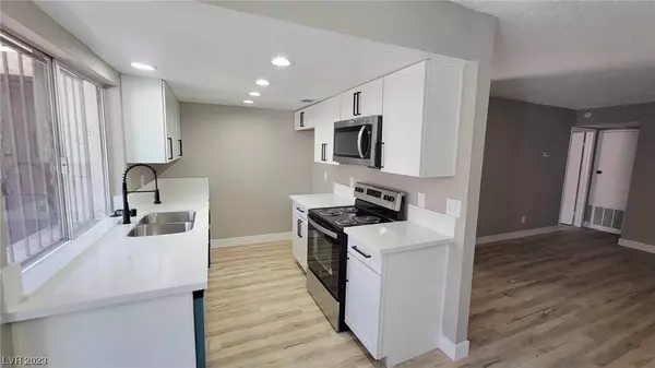 1405 Vegas Valley Drive #331, Las Vegas, NV 89169