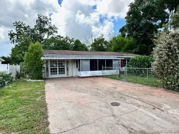 7 N Melbourne ST, Beverly Hills, FL 34465