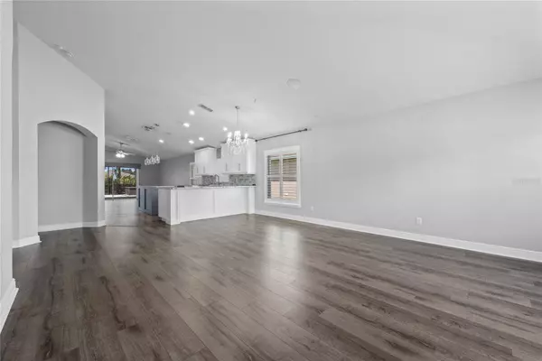 2817 ALTON DR, Kissimmee, FL 34741