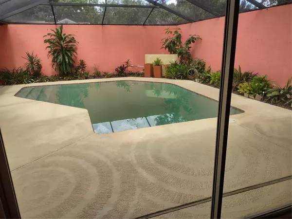 5025 NASSAU CIR #6, Orlando, FL 32808