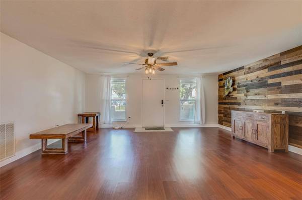 7528 SCOTTIE DR, Port Richey, FL 34668