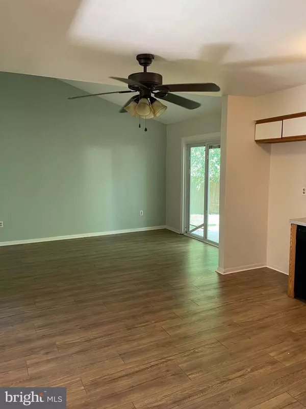 6 ADAM LN, Voorhees, NJ 08043