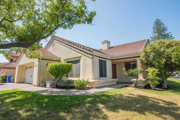 5163 Laguna Park DR, Elk Grove, CA 95758