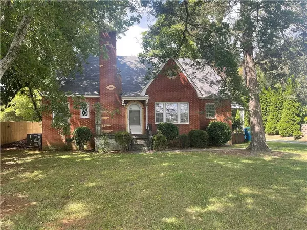 266 W Swannanoa Avenue, Liberty, NC 27298