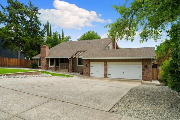 7252 Willowbank WAY, Carmichael, CA 95608