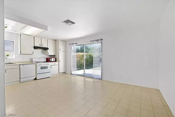 722 Irwindale Avenue, Las Vegas, NV 89123