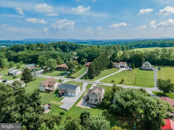 7 SCHOFIELD DR, East Berlin, PA 17316